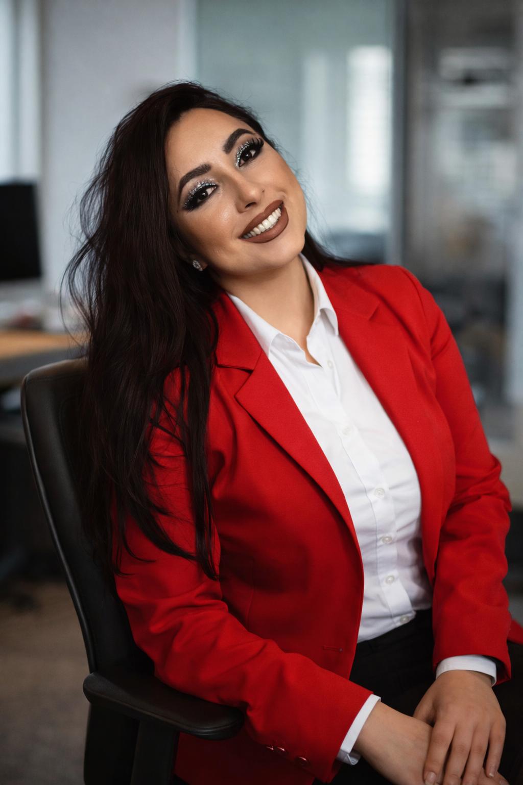 Adriana Celik